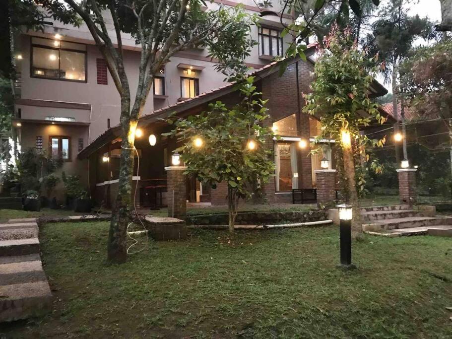 باندونج Villa Naumi المظهر الخارجي الصورة